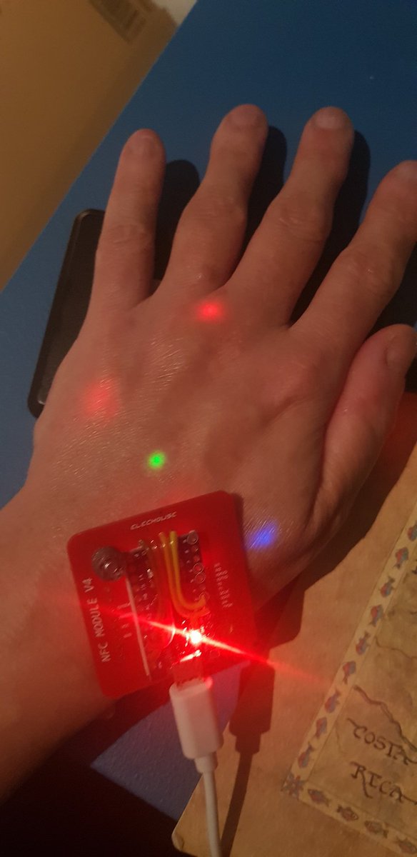 #implantate #rfid #nfc #rfidimplantat #rfidimplant #nfcimplant #nfcimplantat #chipimplantat #chipimplant #bodymod #bodymodification