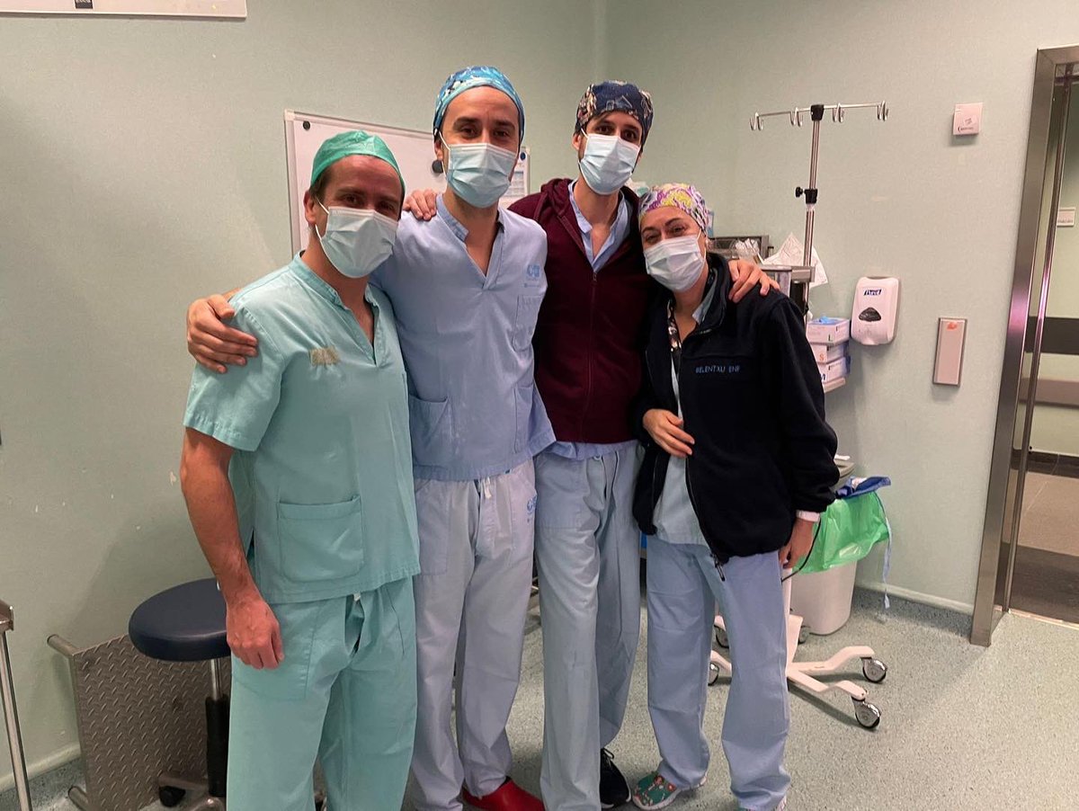 MendiolaOsa's tweet photo. A beautiful day with Dr Perez setting a StimRouter for shoulder pain after supraescapular nerve block pain relieve. https://t.co/JDiKPFiIaS