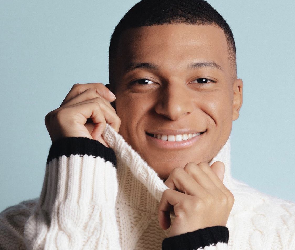 🚨🚨 BOMBAZO MBAPPÉ 🚨🚨

🐢 “Tengo ganas de descubrir, viajar, encontrarme a jugadores, culturas distintas”.

😍 “Los vínculos personales son mucho más apasionantes que el dinero. La experiencia en la vida cuenta más que ganar dinero”.

🗞🇫🇷 Vía París Match