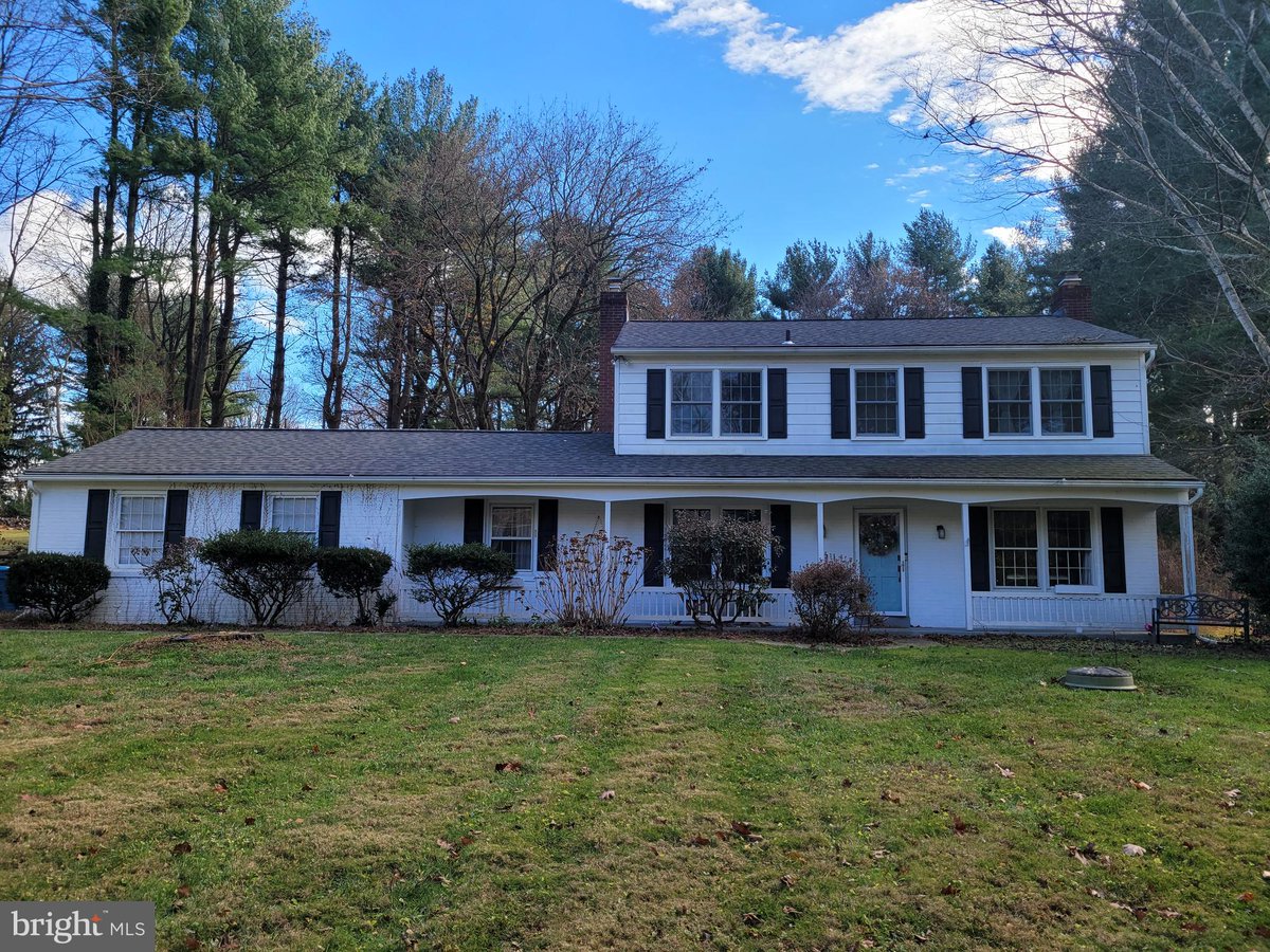 chrisrealtor7's tweet photo. New Listing! $530,000.00, 4BR, 3BA, 118 W LOCUST LN, Kennett Square, PA 19348, Full Details https://t.co/pbFvAyuEcN https://t.co/qyV3rF73l9