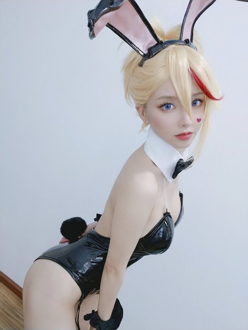 Twitterのコスプレ画像17