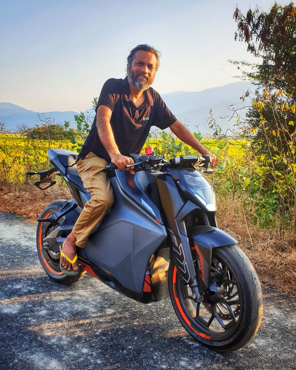 I took the Ultraviolette electric bike around my area roads and asked random passing bikers to test ride it and give their feedback. They were so impressed they wanted to buy it immediately. One of them even offered to come to the factory to buy! Market research 😀