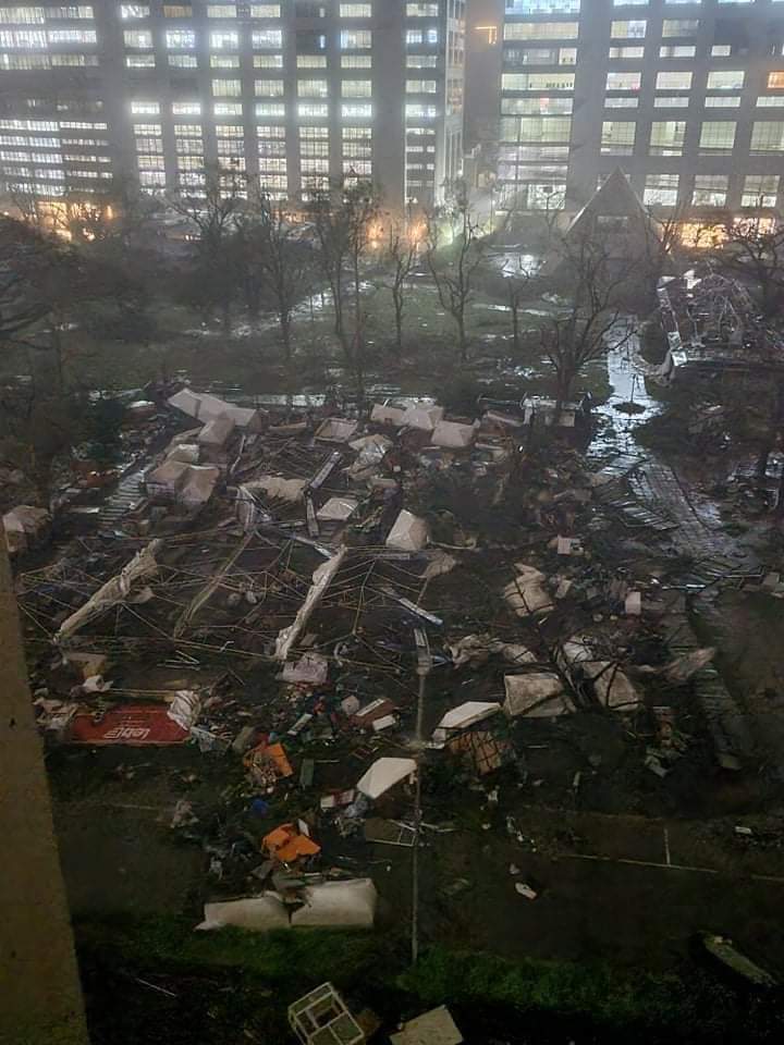 ilhooniyaa's tweet photo. Sugbo Mercado IT PARK Cebu as of now 🤧

#OdettePH 
(c) Allain Torion https://t.co/Uc2trB6rSR