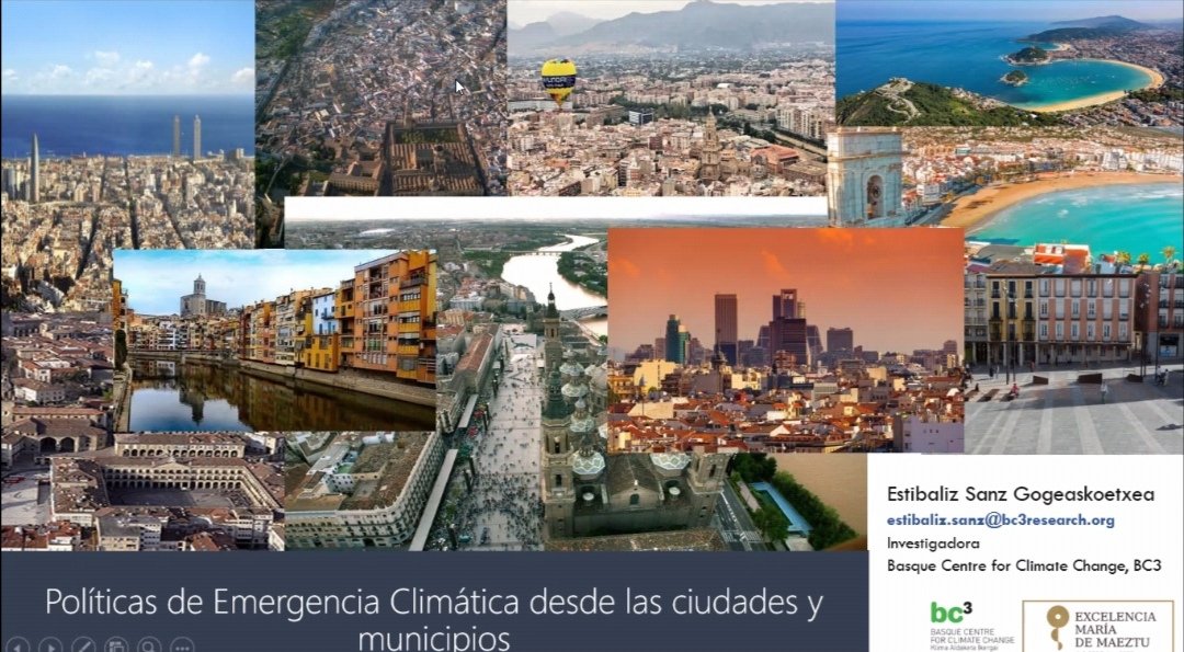 DoSmartCity's tweet photo. Parte la Gira con la charla de Estibaliz Sanz, quien habla de las estrategias de #CambioClimatico en las #Ciudades. Puedes verlo acá:https://t.co/IVYuSCyDDo. #DoSmartCity https://t.co/9qGtF2ny8l