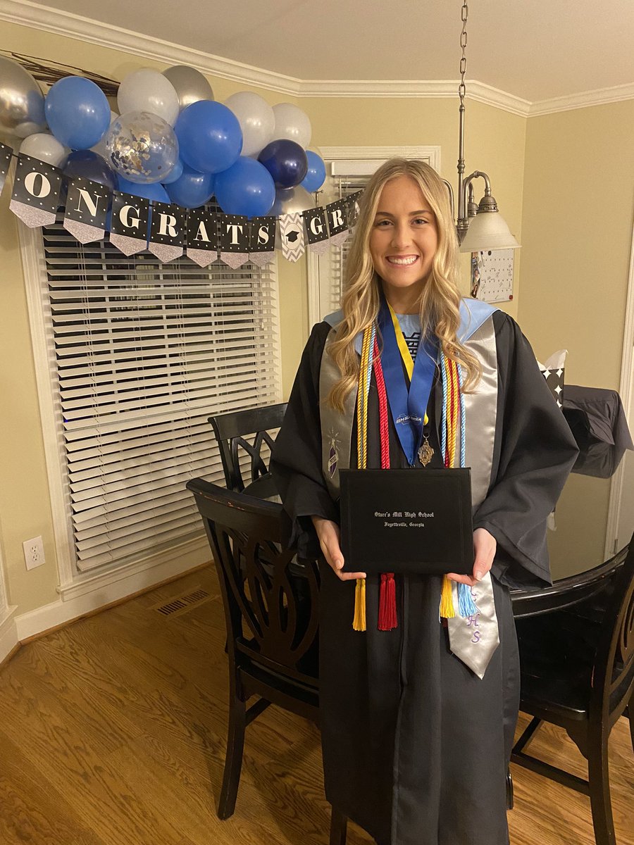 SMHSFastpitch's tweet photo. Congratulations to our 2 Lady Panthers  @lillibackes and @JuliaCliff2 on graduating early! We are excited to see you on the field in the spring for @UNCSoftball and @_GSWSoftball ! #NextLevelPanthers https://t.co/lpF4Ejqmw4