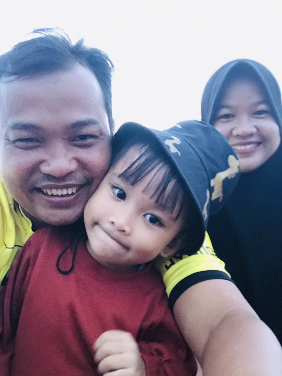 Ferryy23's tweet photo. manfaatkan waktu sempatmu, sebelum datang waktu sempitmu https://t.co/gnLKxYTAMV