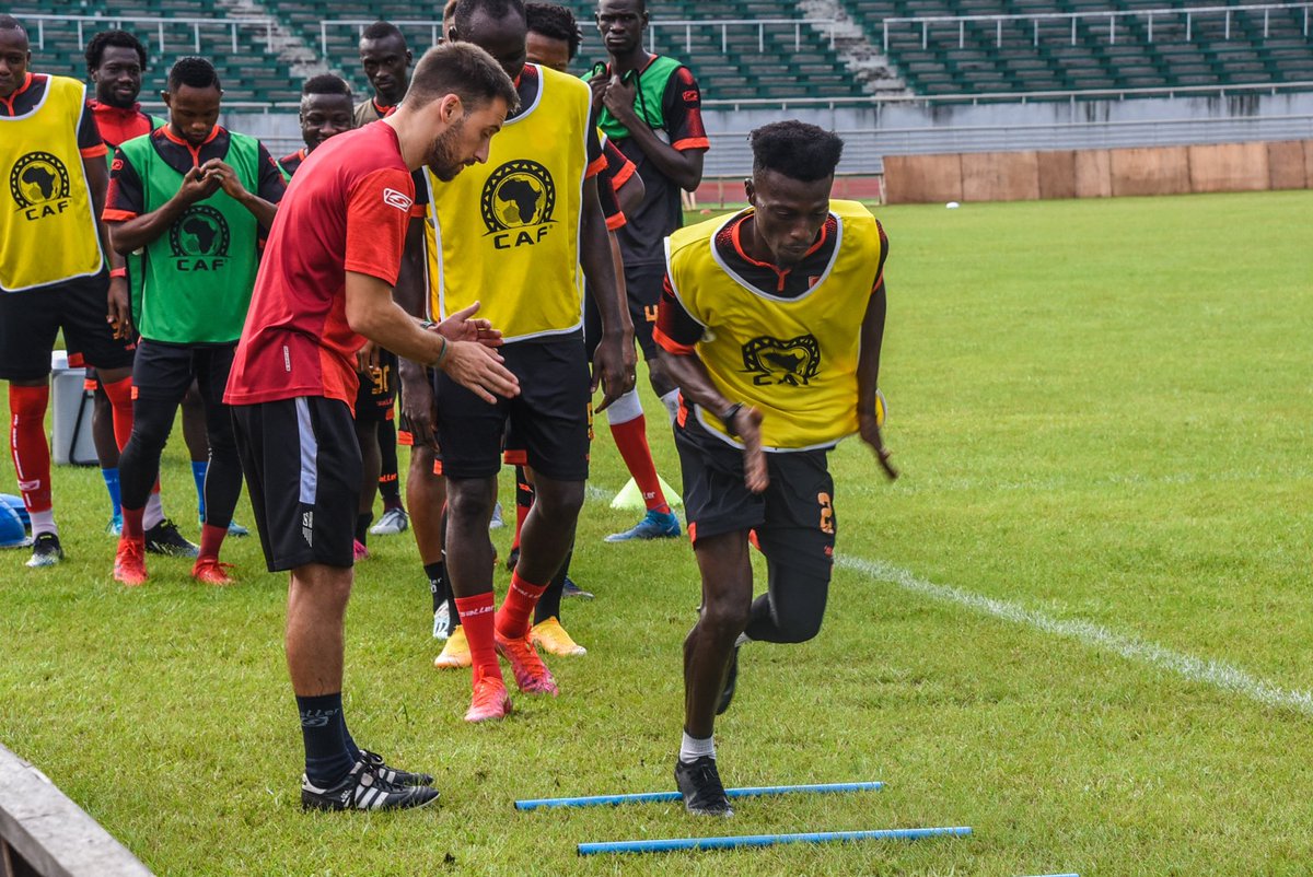 HACofficiel's tweet photo. Nouvelle mission en perspective : #HACWAC 🔥 
📆 Ce Vendredi 
⚽️ #Ligue1GN🇬🇳 
🏟 Stade GLC 
⌚️ 16h GMT
#PanafricanTeam 🔴⚪️ https://t.co/i7wiH3OYPH
