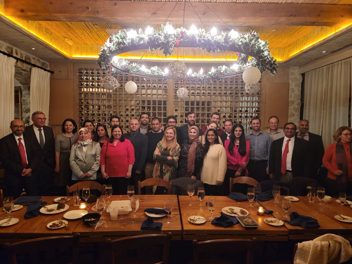 DZenezan's tweet photo. Some vibes from our annual holiday party!#templepath #pathmatch22 https://t.co/4qYYyheB0B