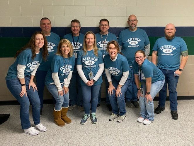 ms_greencvhs's tweet photo. Some of our awesome social studies teachers rocking our new department shirts!! 💙💚 https://t.co/Yltu1Jkp0G