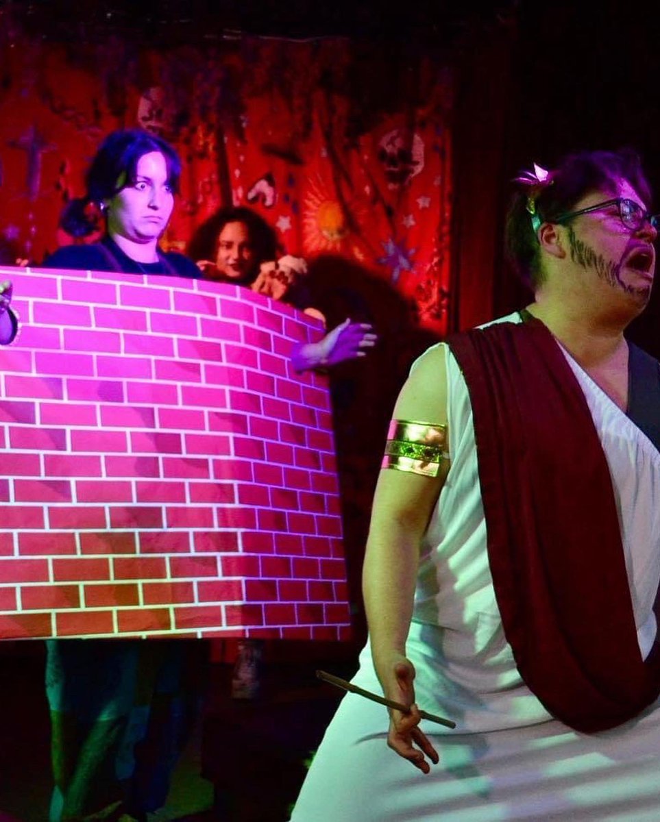 The Sirrah Sisters tweet media