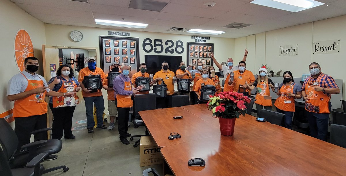 Fred Silva (@fred_asj) on Twitter photo 5YR MET Safety Celebration at Store 6528! <a href="/THDRoxSalinas/">Roxie Salinas</a> @LMasso6528 <a href="/Ivan_Quintero_/">Ivan Quintero</a> <a href="/SendejoRoy/">Roy</a> <a href="/chance_lowry/">Chance Lowry</a> <a href="/SafetyMattersHD/">Patrick Burkeen</a> <a href="/TeamOrangeArmy/">Juan Ibarra</a> <a href="/CalvinM51489250/">Calvin Martin</a> 5YR MET Safety Celebration at Store 6528! <a href="/THDRoxSalinas/">Roxie Salinas</a> @LMasso6528 <a href="/Ivan_Quintero_/">Ivan Quintero</a> <a href="/SendejoRoy/">Roy</a> <a href="/chance_lowry/">Chance Lowry</a> <a href="/SafetyMattersHD/">Patrick Burkeen</a> <a href="/TeamOrangeArmy/">Juan Ibarra</a> <a href="/CalvinM51489250/">Calvin Martin</a>