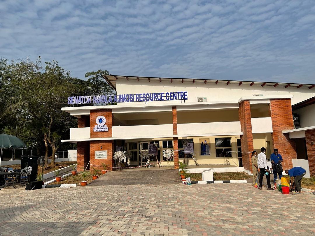 depshssa's tweet photo. The Commissioning of Sen. Abiola Ajimobi Resource Centre still ongoing
#saaf #ipssa https://t.co/iAy01yohIR