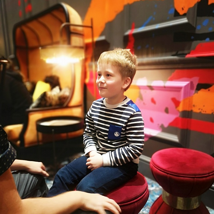 FrenchieMummy's tweet photo. My November 2021 Highlights are live. With some great family time and 2 weekends in London.

https://t.co/JiQ0Dtb4Dy 

 @HamleysOfficial @HacheSocial @AndazLondon @MamaShelter_LDN https://t.co/ypqugtdBh1