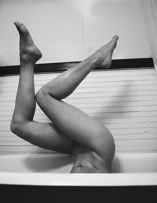 Bathtime with Melissa Troutt 😜🙃  📸 by @FOPimages https://t.co/znHhl7XKfG<a class="tags" target="_blank" title="On Twitter" href="/?out=eyJ0eXAiOiJKV1QiLCJhbGciOiJIUzUxMiJ9.eyJpYXQiOjE3MjA3NzI4MTMsImlzcyI6InR3cG9ybnN0YXJzLmNvbSIsIm5iZiI6MTcyMDc3MjgxMywiZXhwIjoxNzUyMzA4ODEzLCJyZWRpcmVjdF91cmwiOiJodHRwczovL3R3aXR0ZXIuY29tL0ZPUGltYWdlcyJ9.9TV2-Zz5g9Ug3vetDqqqA2VJOXP7O9KgxafKBwiJgD6y87fLDThTxqvkRfsj3-JVqul1HuM84Z0nco21GHWeXw">@FOPimages</a>