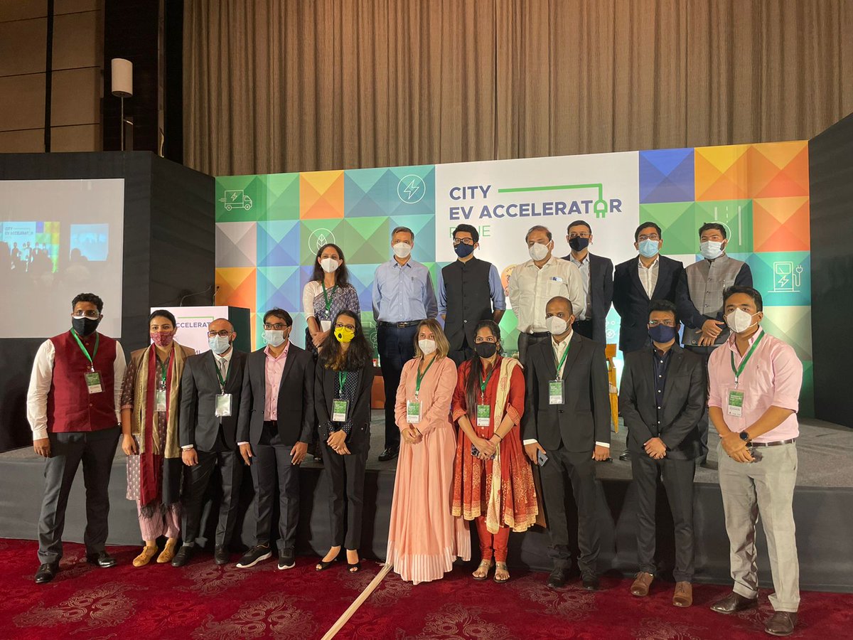 rmi_india's tweet photo. Government departments, OEMs, fleet operators, #charginginfrastructure providers, think tanks and other key stakeholders identified strategies to fast-track #electricvehicle adoption in Pune during the city #EVAccelerator workshop held today.
cc: @PMCPune @MahaEnvCC https://t.co/1ZNinU1cm2