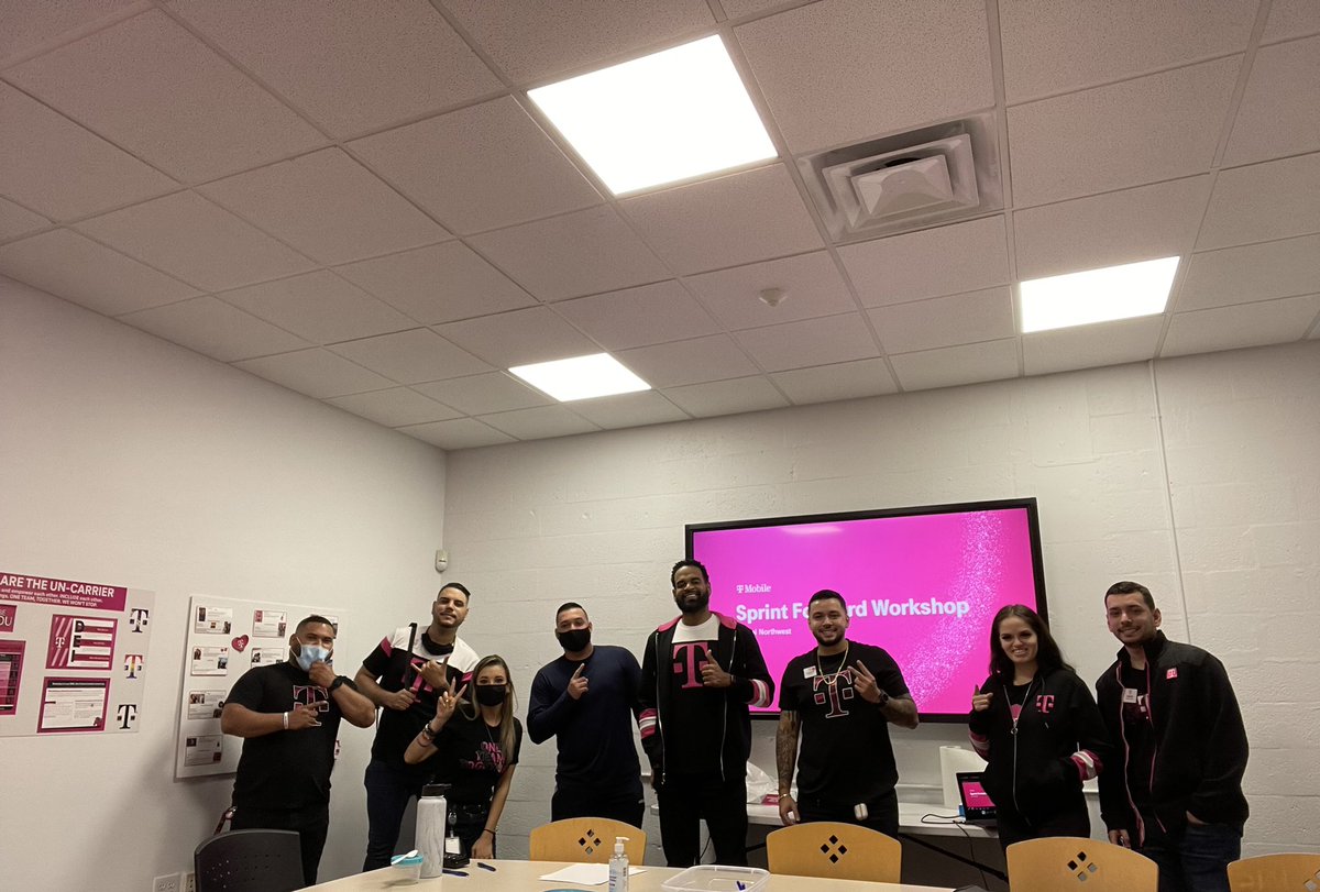Ilana Kowarski (@ilalalalana) on Twitter photo Another successful Loyalty Workshop in Miami Northwest! Grateful to <a href="/danielsalazar/">Daniel Salazar</a> for inviting me to be a part of this adventure, this was more energizing than cafecito! #Loyaltygoeshard <a href="/alicooll/">Aliet Garcia</a> <a href="/Wirelesssavvy/">Michelle Wells</a> Another successful Loyalty Workshop in Miami Northwest! Grateful to <a href="/danielsalazar/">Daniel Salazar</a> for inviting me to be a part of this adventure, this was more energizing than cafecito! #Loyaltygoeshard <a href="/alicooll/">Aliet Garcia</a> <a href="/Wirelesssavvy/">Michelle Wells</a>