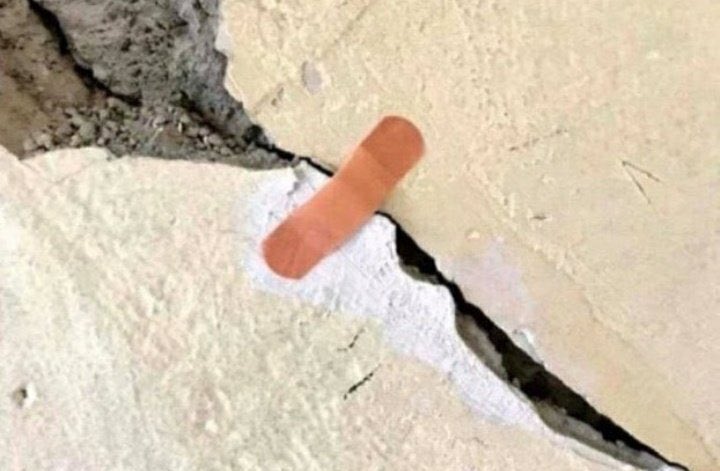 Enflasyon karşısında öğretmene yapılan zam temsili:
 #ÖğretmenedeYüzde50zam