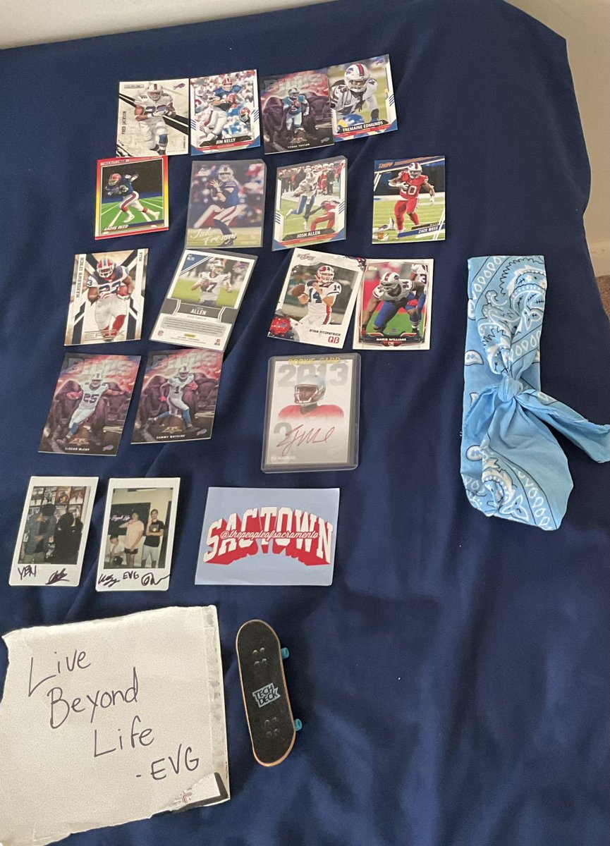 Goat1948's tweet image. Shout out my boy @EricVanGogh_ for hookin me up