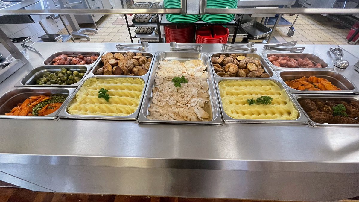 stafford_leys's tweet photo. We’ve loved our Christmas dinners this week! 🎄🎄🎄 https://t.co/SGzgmHuT42