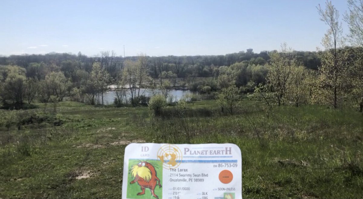 ZackWied2's tweet photo. In Wisconsin we live in a temperate seasonal forest so we get to experience all 4 seasons @franklinlorax #apesecology https://t.co/XQq6UPYDS0