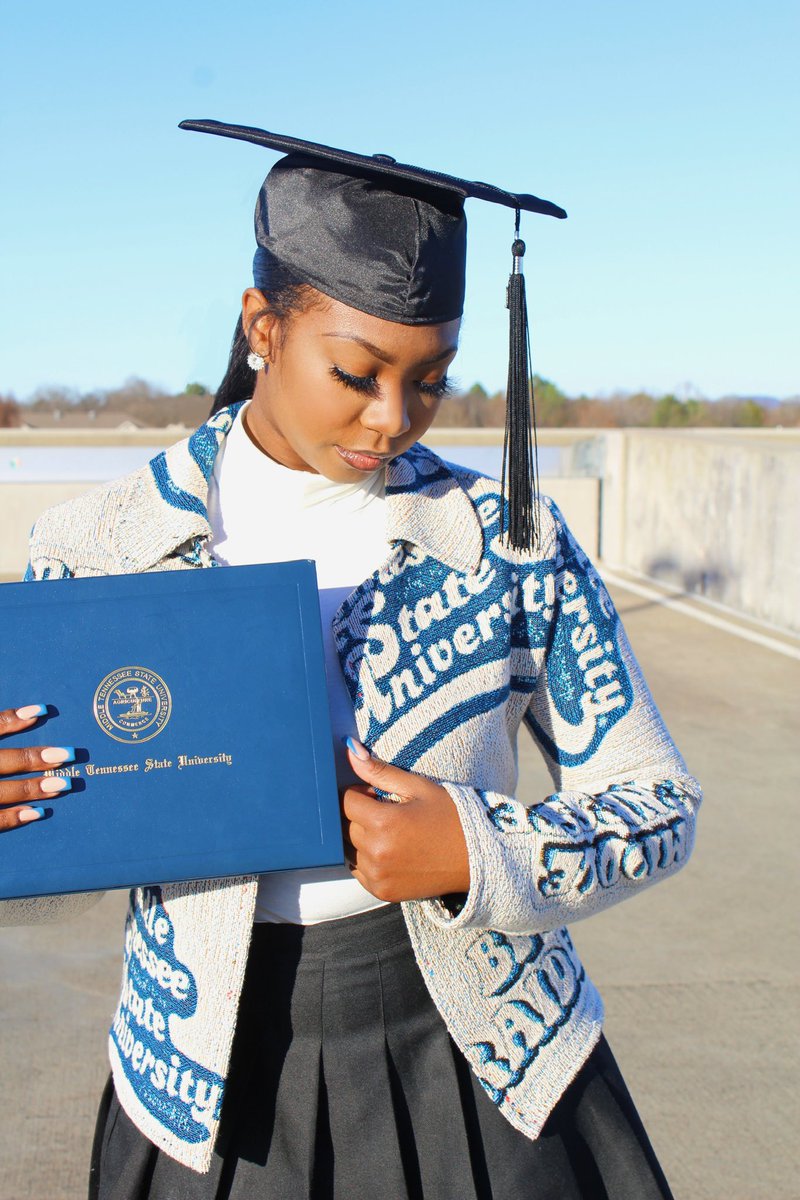 _quiannamarie's tweet photo. Just call me Mrs. Custom 💙✨
Jacket by Me of course! https://t.co/X5Kl2oPW1K