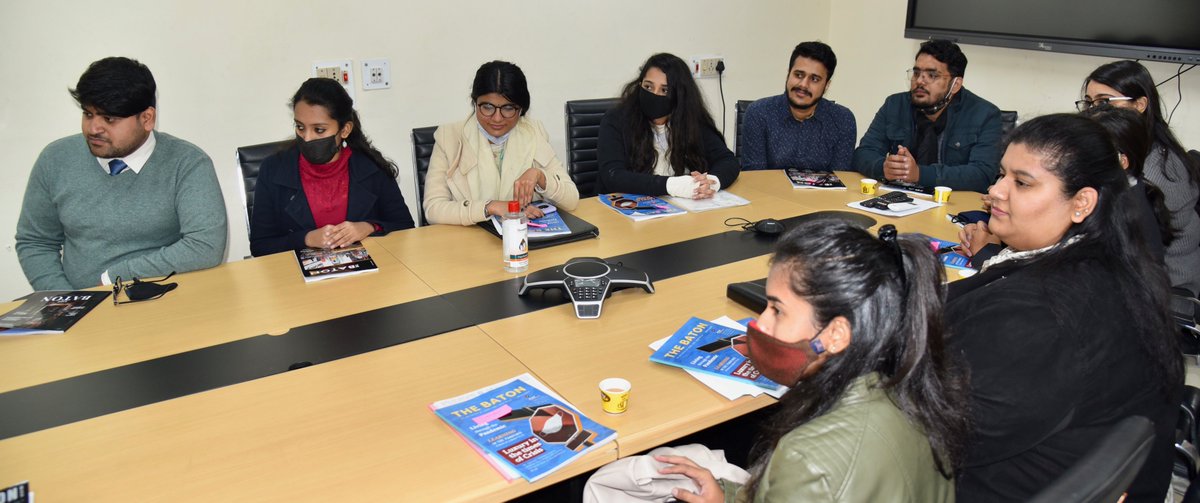 DG, #IIMC @ProfSanjay_IIMC congratulated Prof. <a href="/AnubhutiYadava/">Prof. Anubhuti Yadav</a>, CD (ADPR) &amp; students for four issues of Baton Magazine during 2020-21. Prof. V. K. Bharti (Head, Publ.), Prof. <a href="/govind24/">Govind Singh गोविन्द सिंह</a> (Dean, Academic), Prof. <a href="/pramodsaini69/">Prof. (Dr) Pramod Kumar</a> (DSW) &amp; Dr. <a href="/pawankoundal/">Pawan Koundal</a> (Asst. Ed.) were also present.