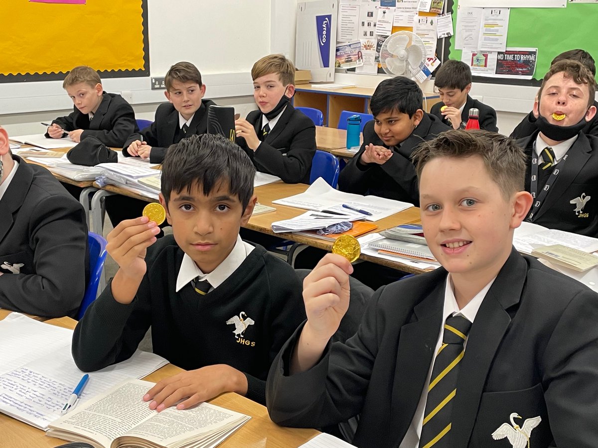 JHGSEnglish's tweet photo. 7K writing their final essays on Scrooge’s moral metamorphosis while gorging on gold coins… #avaricious #misers #materialism https://t.co/GGokDkDCmz