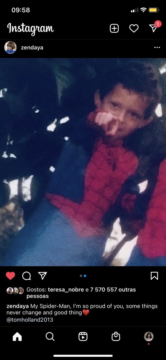 90sgryffindor's tweet photo. i’m not crying, no, not crying at all https://t.co/ZV36k7ppVL