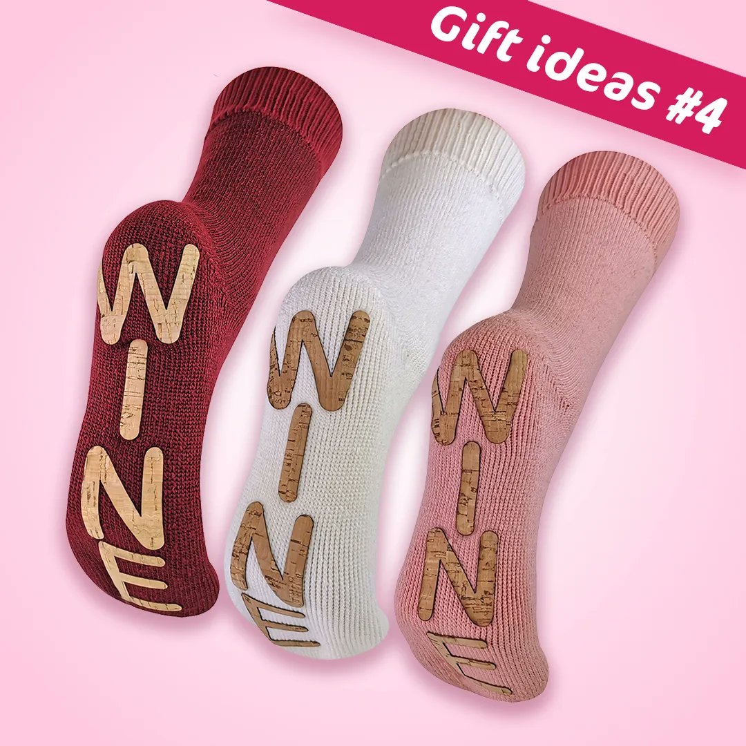 SockSnobUK's tweet photo. Today's #giftidea is some amazing #WINE inspired anti-slip slipper socks!๐ท We love these stylish slipper socks that are gorgeous but also keep your feet nice and snug!๐
#socks #gifts #qualitysocks #sockgifts #giftideas #noveltygift #noveltysock #christmasgifts #christmas https://t.co/SVRJ020y7V