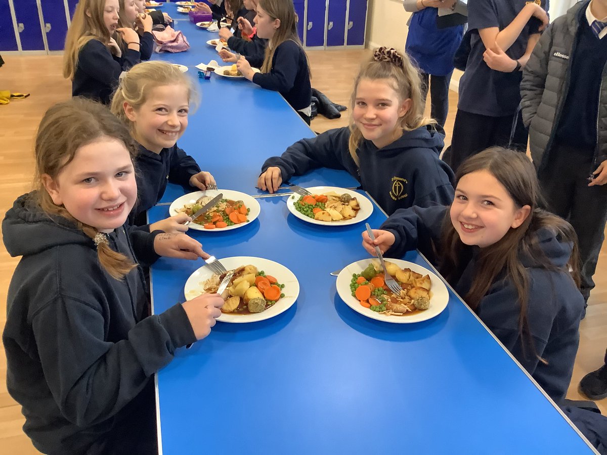 We love Christmas dinner day! It's fantastic to see the children enjoying a festive meal together. Happy faces all round. LFL produced a whopping 7,323 Christmas Dinners yesterday, can you guess how many Roast Potatoes we served?  #schoolmeals #schoolcatering #ukschools