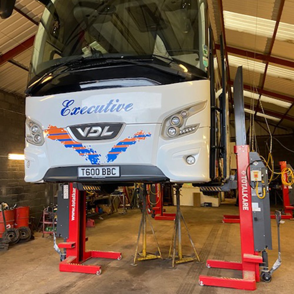 TOTALKARE's tweet photo. 📰 NEWS: BLUEBIRD COACHES UPGRADES COLUMN LIFTS WITH TOTALKARE.
Read the full story here: https://t.co/1pp9vQ85CQ
#workshopequipment #workshopequipmentexperts #workshopexperts #MobileColumnLifts #vehiclelifts #lifts #t8ac https://t.co/jlOw80jdMi