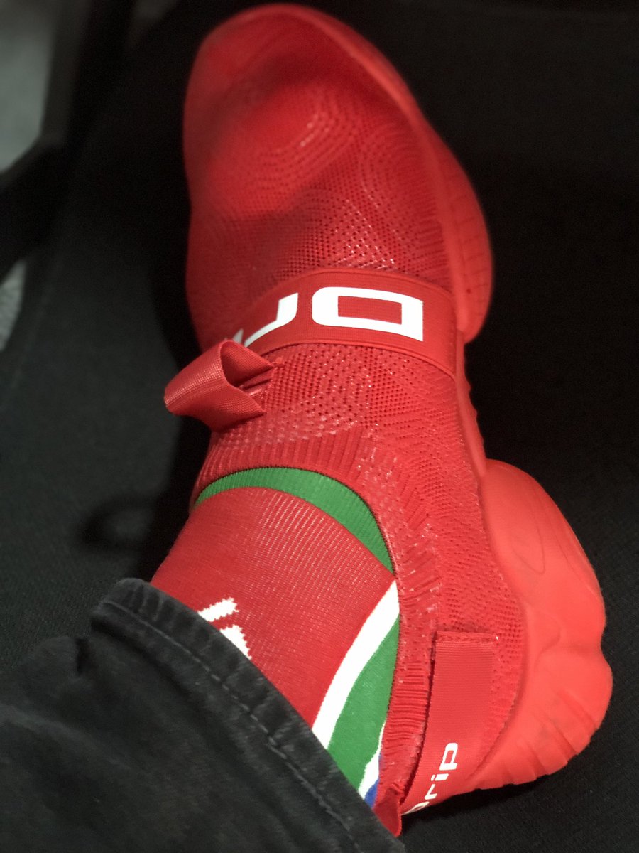 DWStopforth's tweet photo. @DRIPFootWear The @SkyNet_ZA RED is our favorite 👌🏻 https://t.co/CN2JDtUBSj