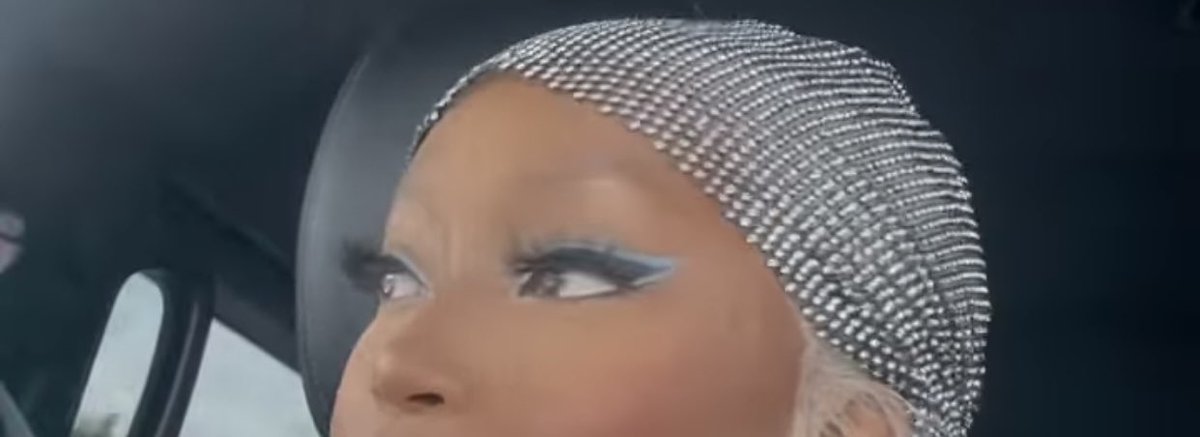 #GirlTalkZA ladies where can I get this crystal head wrap around Durban? Please help