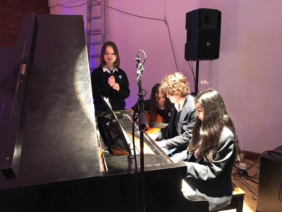 MusicEta's tweet photo. 🎄🎄Rehearsal are underway for our concert tonight 🎶🎹🎤 https://t.co/9NppJAsfD8