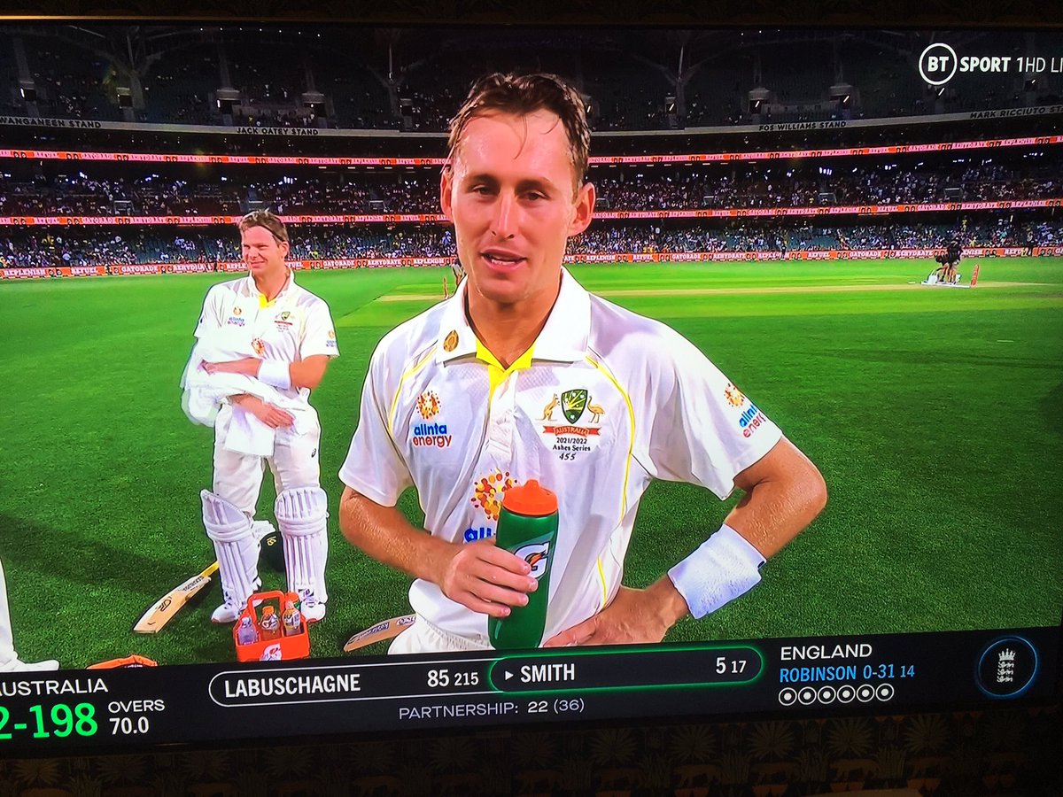 RupertCoxTV's tweet photo. These spidercam drinks break interviews in the #Ashes are great. Good on the players for embracing it. https://t.co/drYRzi83xY