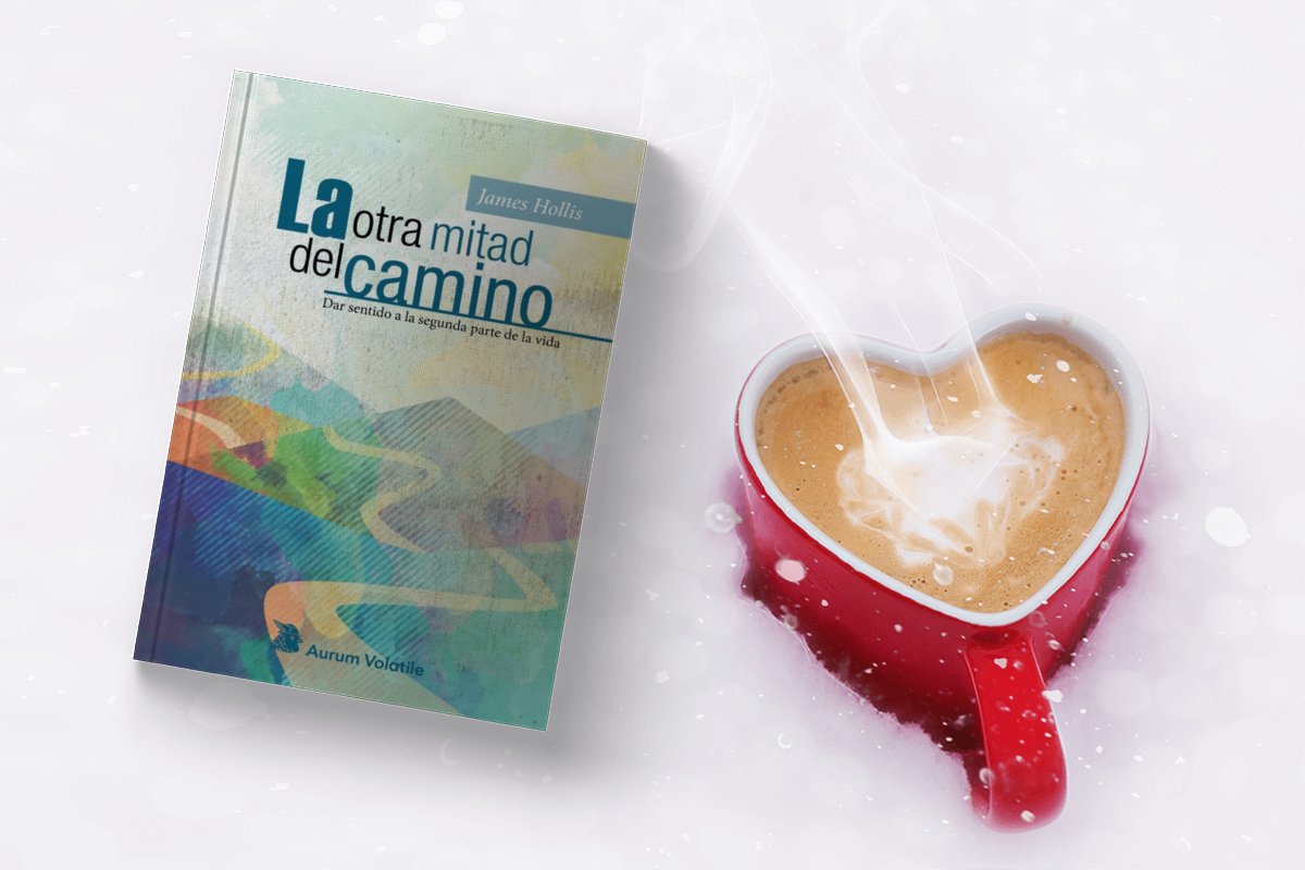 AurumVolatile's tweet photo. ¡Queremos ayudarte con ideas de regalos de Navidad🌲y Reyes Magos 👑 .Que mejor con libros que nos ayuden e inspiren. 📚 "𝗟𝗮 𝗼𝘁𝗿𝗮 𝗺𝗶𝘁𝗮𝗱 𝗱𝗲𝗹 𝗰𝗮𝗺𝗶𝗻𝗼"-Dar sentido a la segunda parte de la vida de James Hollis. https://t.co/fOug64TDtu
#Navidad #LibrosRecomendados https://t.co/LpBsNBpPnn
