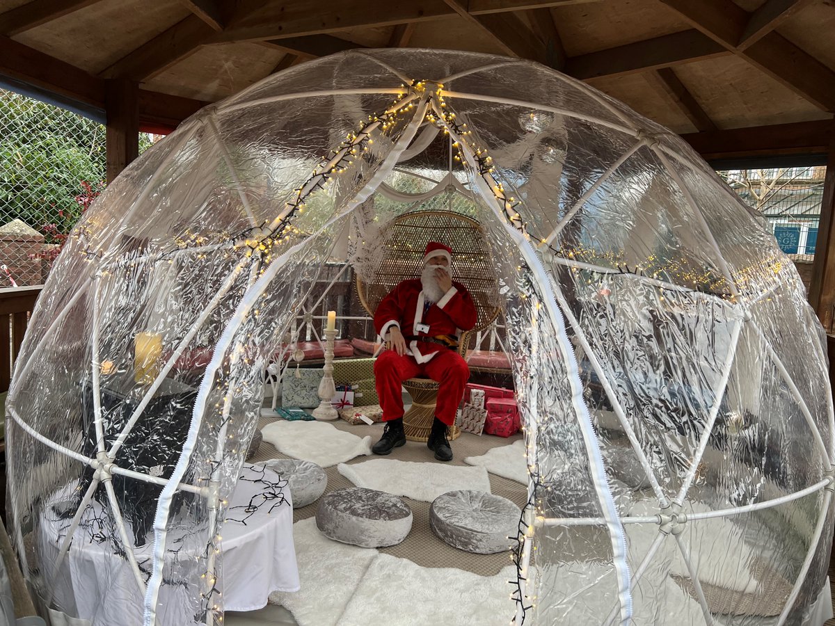 HassocksInfant's tweet photo. We have a very important visitor today.  We're so happy that he was able to take time out of his busy schedule to drop in to Hassocks Infants.

Thank you to The Little igloo Company for setting up a gorgeous space for Santa to use this morning. https://t.co/9E2ex13yWz