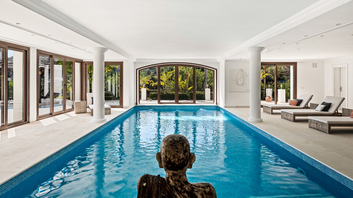 rentingmarbella's tweet photo. 8 Bedroom Villa, LONG TERM RENTAL, La Zagaleta, Marbella - https://t.co/412WLL0Npx
#longtermrental #rental #longterm #lazagaleta #marbella #privatevilla #seaviews #indoorpool #heatedpool #luxuryliving #luxurylifestyle #marbellarentals #villarentals https://t.co/lnerBW45Zd