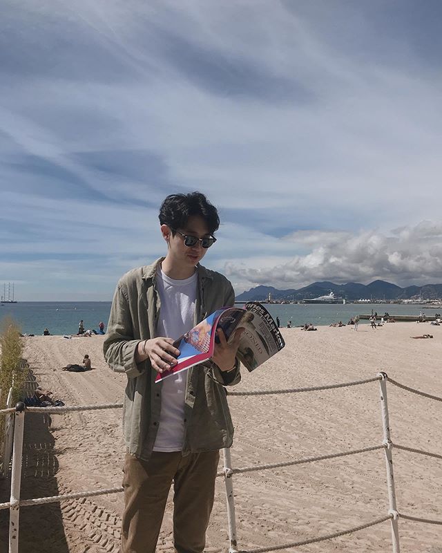 infodrakor_id's tweet photo. Terhyungsik hyungsik dah kelar. Terbitlah:

Terwooshik wooshik

Kalo kalian lagi ter- apa nih? 😅 https://t.co/H0O8WdWObx