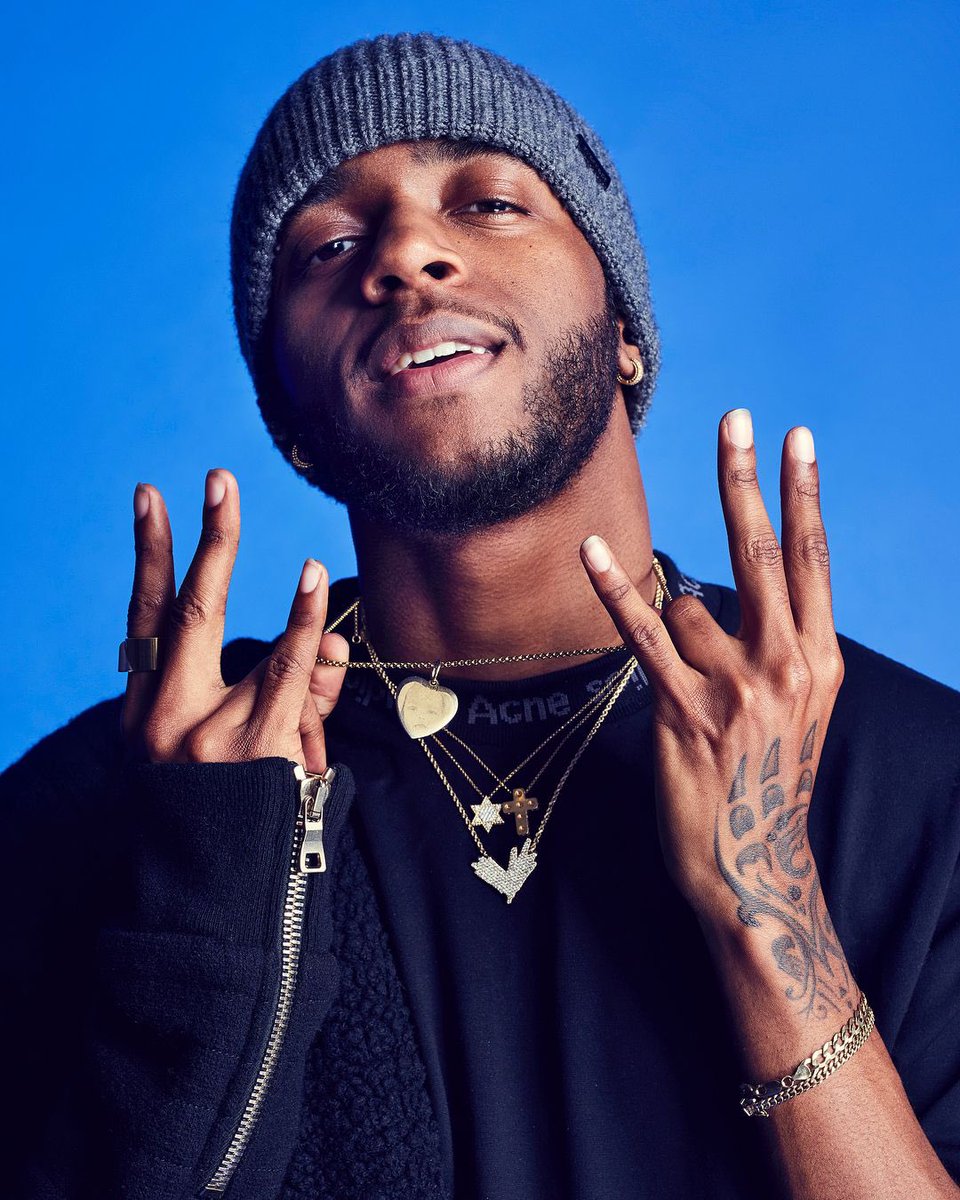 wrld_mag's tweet photo. 🚨 SURPRISE !

6LACK sortira un mini EP cette nuit. https://t.co/WsjYn3K8QK