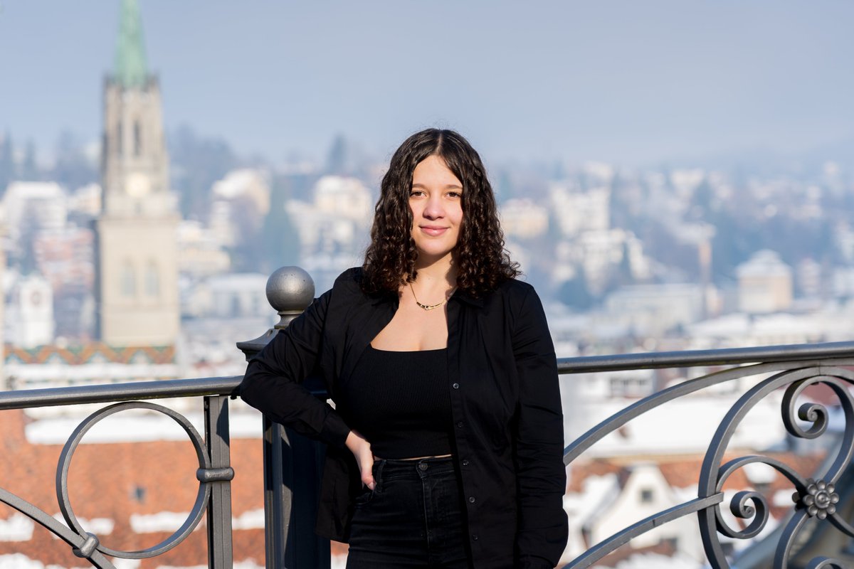 «Von uns jungen Menschen, der Gen Z, werden neue Fähigkeiten verlangt. Mit Matchd vernetzen wir deshalb Tech-Talente und Arbeitgeber:innen – auf Augenhöhe, ungezwungen und skillbasiert.» Samanta, Praktikantin Matchd.

Den ganzen Beitrag findet ihr hier: matchd.ch/samanta/