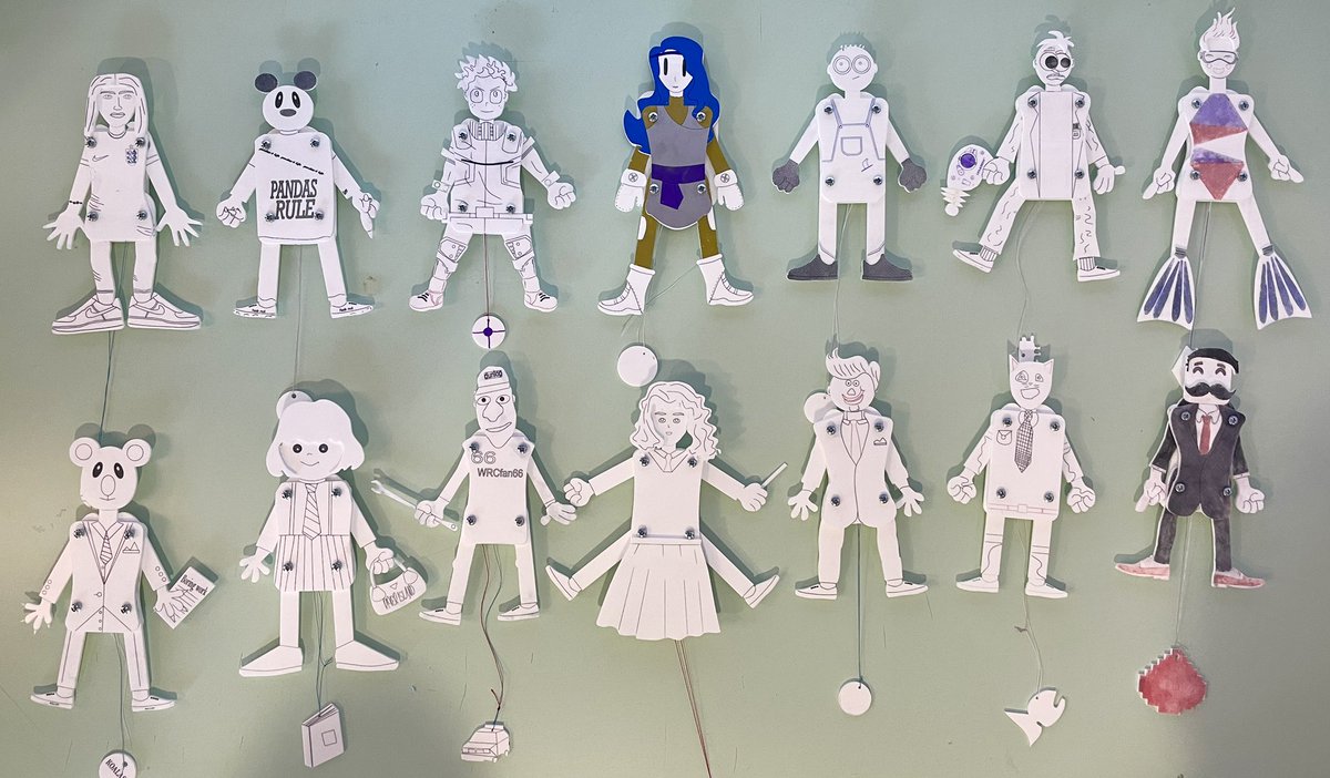 Minster_DT's tweet image. A sample of year 7 CAD/CAM products. Creativity, accuracy and precision all demonstrated in this project. Well done all! #CAD #techsoft #2DDesign