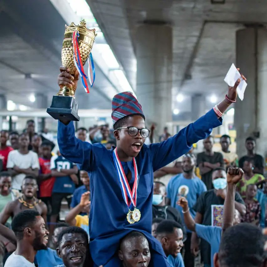 AdejumoKabir2's tweet photo. In this report for @HumAngle_, I spoke with @Tunde_OD on how chess in Nigeria's slum can help tackle the menace of out-of-school children.

The report captures why authorities should go to the grassroots and support initiatives working to eradicate illiteracy. https://t.co/vl4XdgOMIh