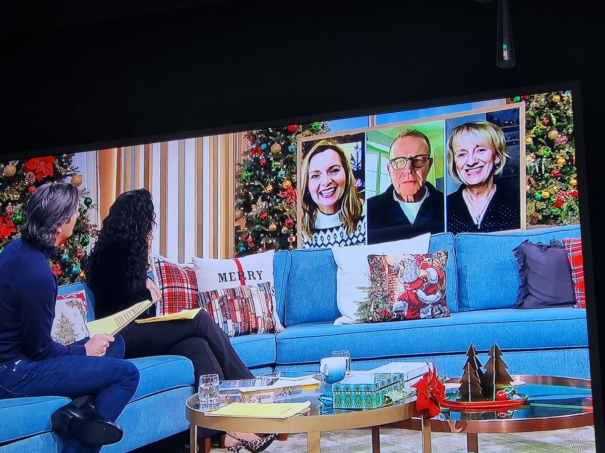 Lolajaechaps's tweet photo. @AlcockVicky @DebraStephenson #jackellis so lovely hearing you talk about badgirls 💛💛😘😘 https://t.co/qVO0H4HIQT