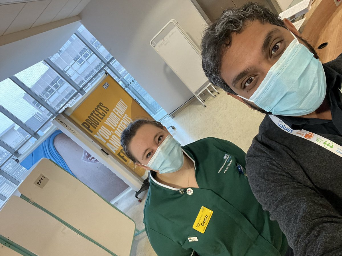 #Boosted #BoosterVaccine 
Great to also catch up with Dugdale alumni Pete and @CocoKienwaldPDN 

Thank you to all the team working flat out to protect staff, patients and our communities @NorthMidNHS @nclstp @NHSuk 

#GetVaccinatedNow