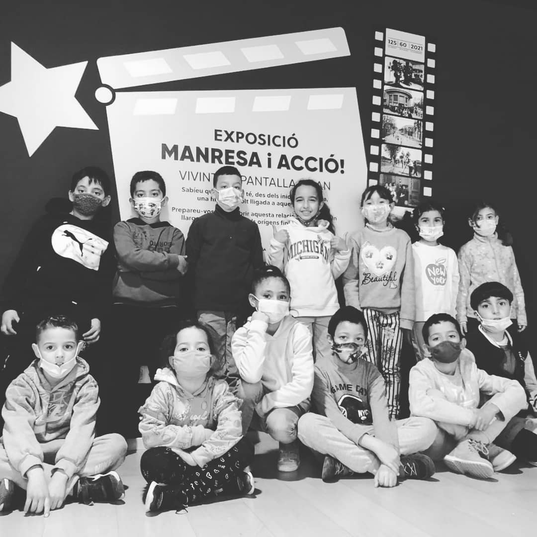 Escola_StIgnasi's tweet photo. Aprofitar l'entorn proper és una oportunitat💪🏽 per conèixer activitats i llocs molt interessants que tenim al costat. A més a més, també ens ajuda a aconseguir els nostres objectius🎯. https://t.co/zTfjH3vv9E
