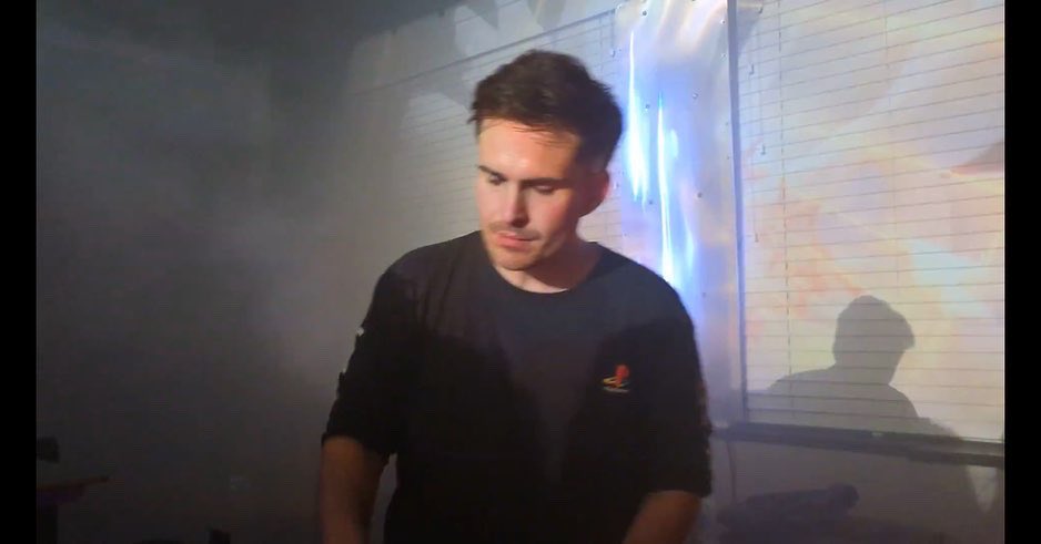 NULLELECTRONICS's tweet image. Was so much fun to get back out and play. Here’s to many more! 🤘🏼😍🤘🏼