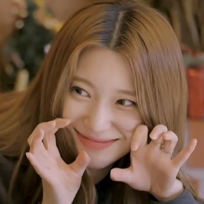 LQ_SUYUN's tweet photo. 📷🖤

#김수윤 #수윤 #SUYUN #スユン #로켓펀치 #Rocketpunch https://t.co/i7DLuBuryy