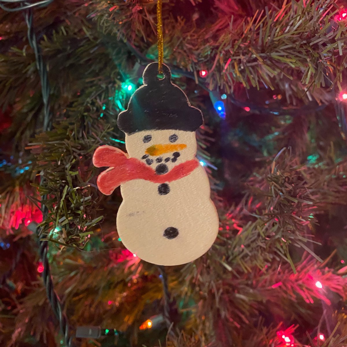 FredBraces's tweet photo. Two more adorable snowman submissions thanks to Bernadette T. and Samantha P.! ☃️ Don't forget to pick up a snowman ornament at your next appointment! ❄️
.
.
.
.
.
#FredBraces #FredSmiles #FredericksburgOrthodontics #DrAlmy #FredericksburgVA #FredericksburgVirginia https://t.co/GBm3tgFUcR