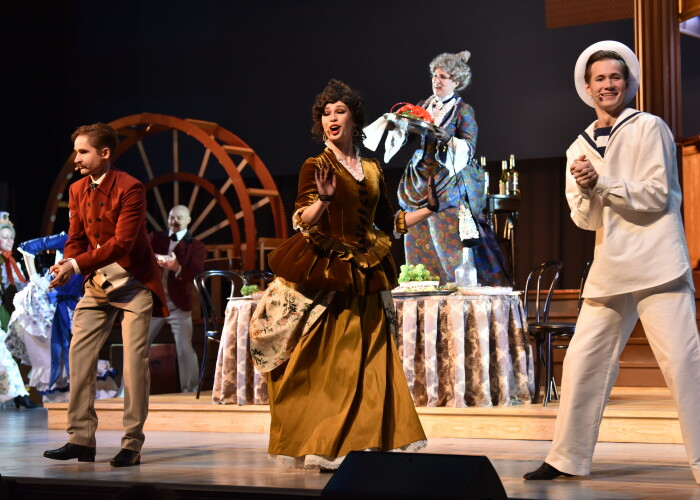 цыганский ансамбль ромэн сличенко. спектакли на двд. спектакль горько русская песня. песни из спектаклей. пензенский драмтеатр спектакль ба.